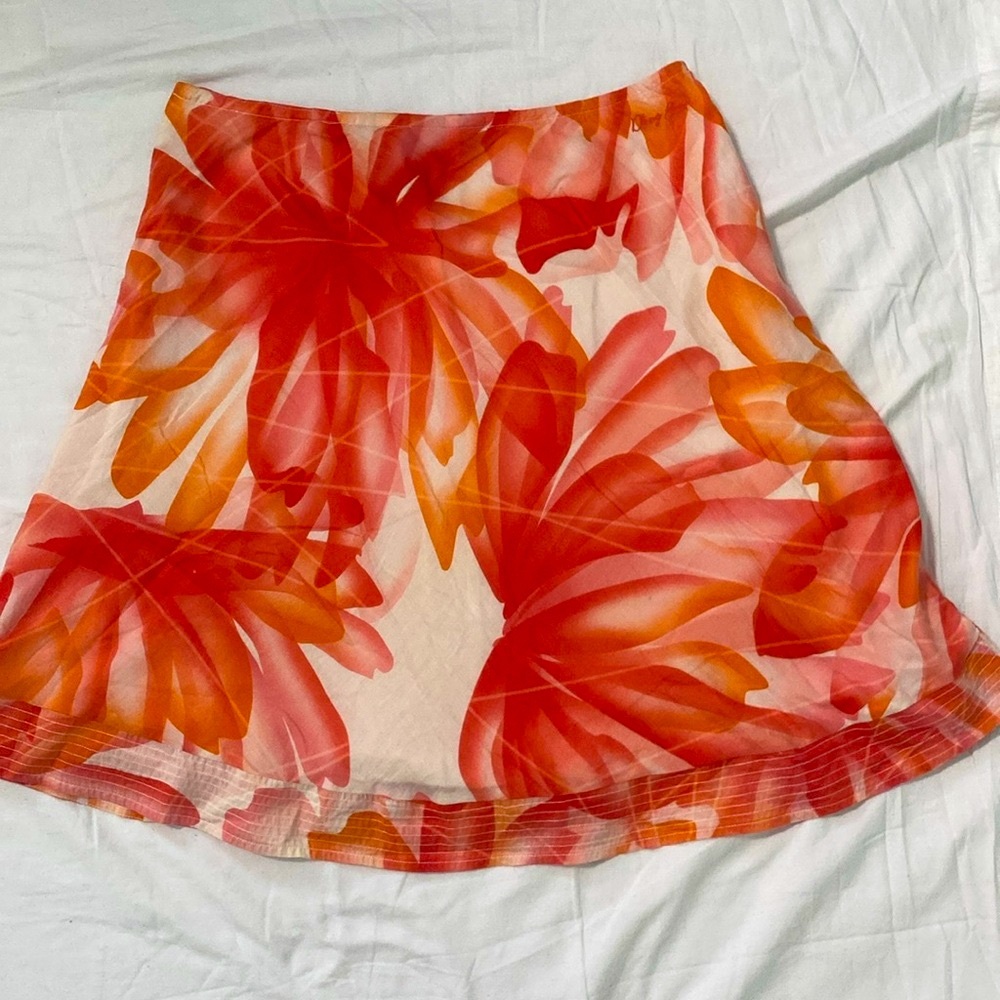 DKNY abstract floral A line skirt size 6
